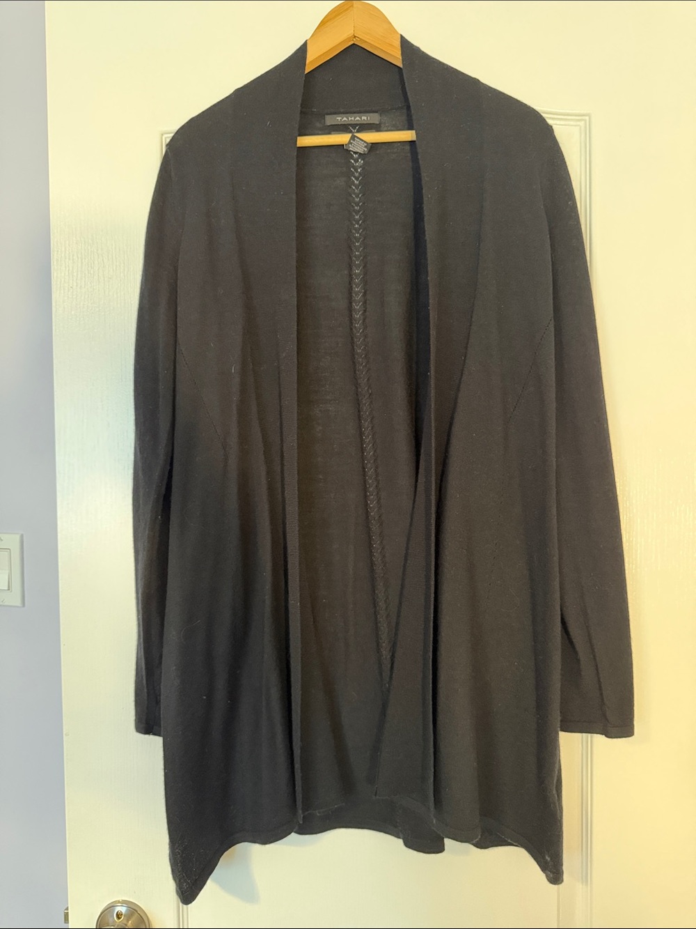 Tahari Black Merino Wool Open‑Front Cardigan – Size L